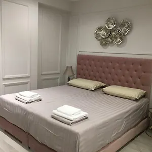 lamprini-rooms.albaniahotels.org/