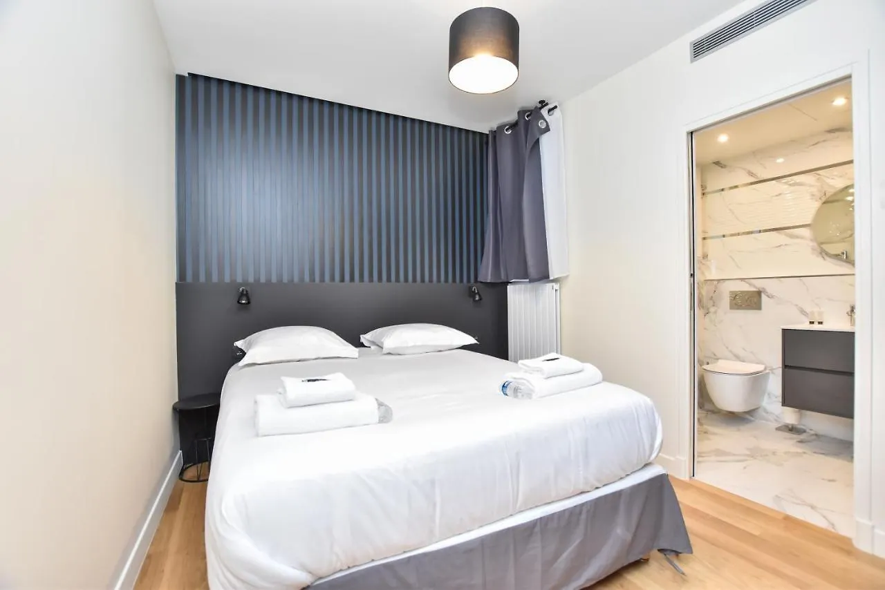 Apartment Cmg Residence Opera Paris