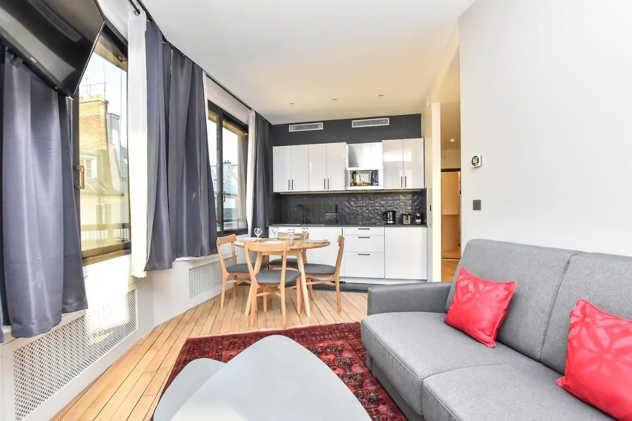 Apartment Cmg Residence Opera Paris